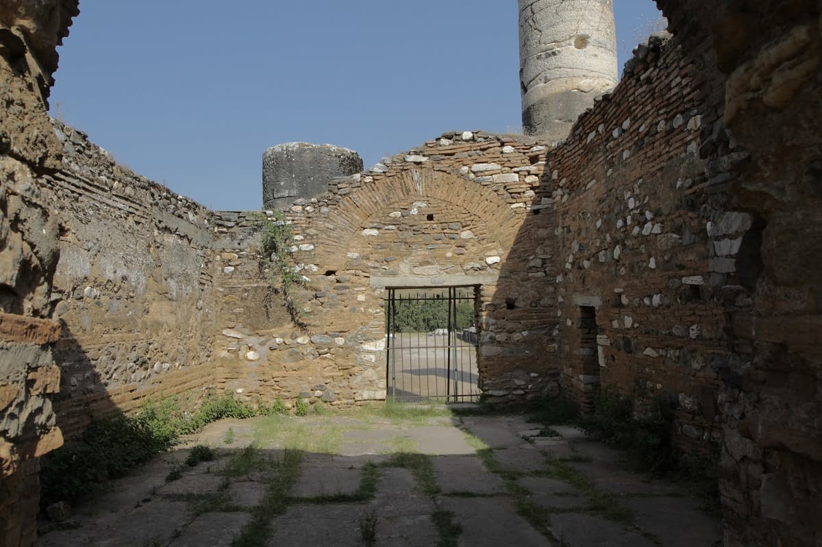 ruins - letter to the church in sardis
